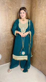 Shahi Andaaz Suit set