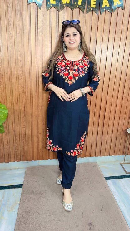 Premium Embroidery Phiran Kurta Set