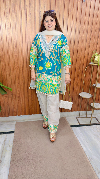 Kimara Mirror Farshi Three Piece Suit