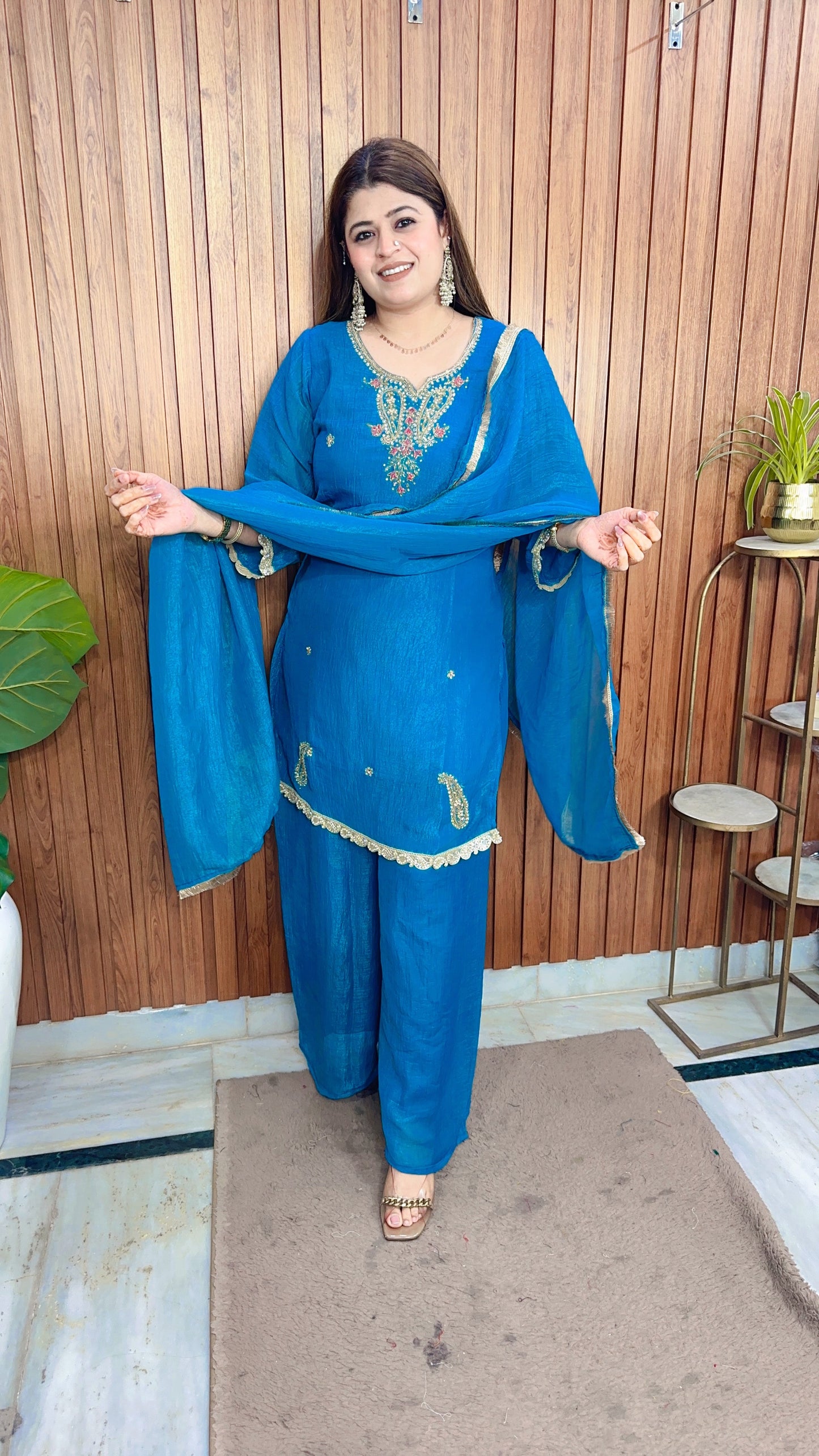 Noorie Premium Three Piece Set