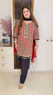 Navira Cotton Printed Farshi Three Piece Suit