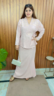 Imashi Pearl Flower Skirt Set