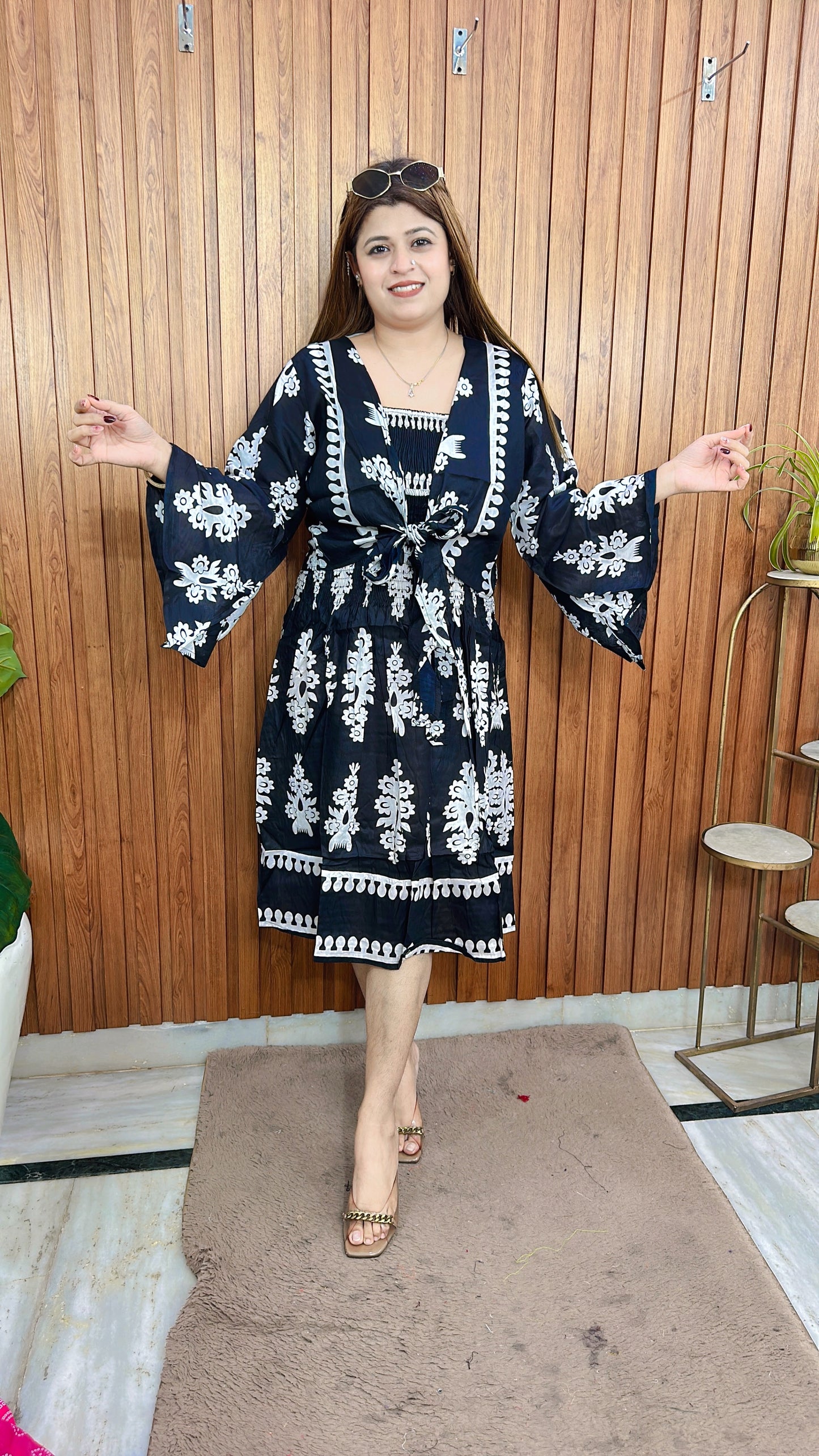 Smokey dress with shrug