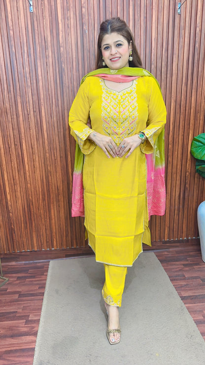 Mehak-E-Vastra Premium Suit