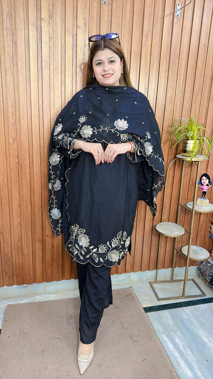 Mahira Chinon Three Piece Suit