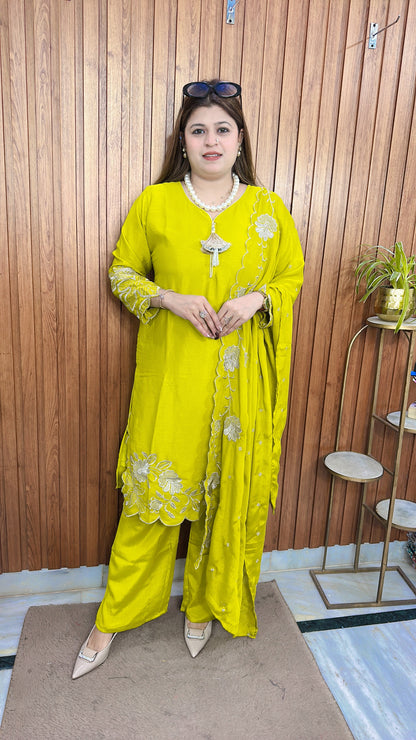 Mahira Chinon Three Piece Suit