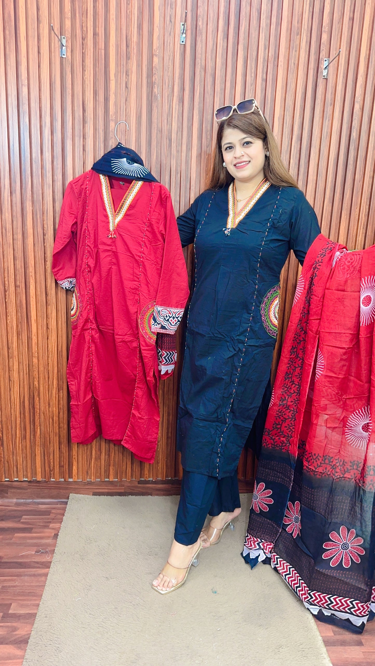 Classy Rangoli thread suit set