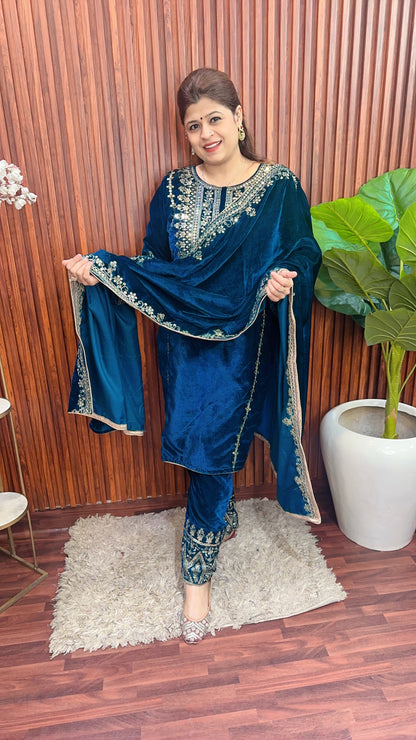 Pakistani Velvet Party Wear Suit Set