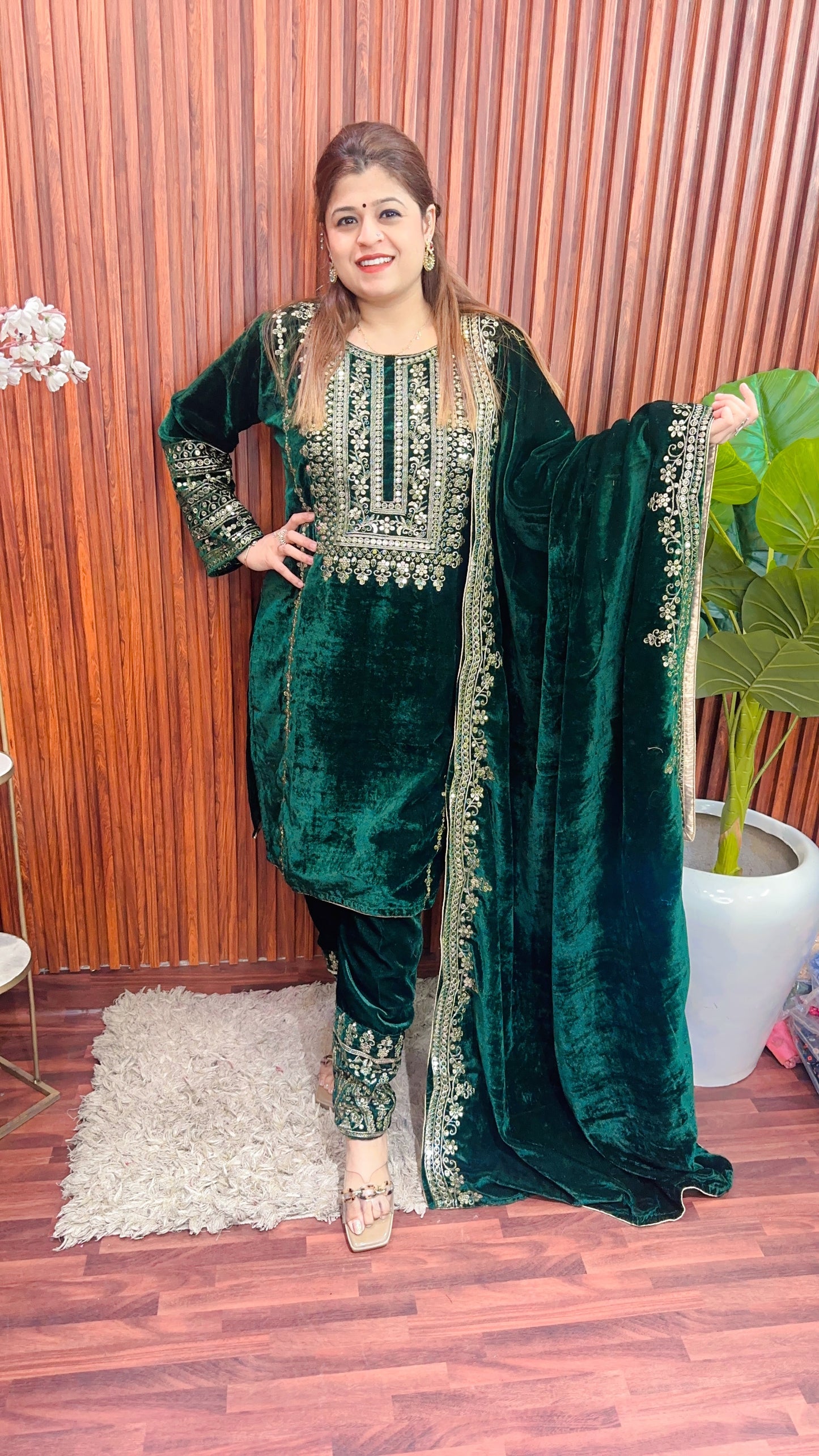 Pakistani Velvet Party Wear Suit Set