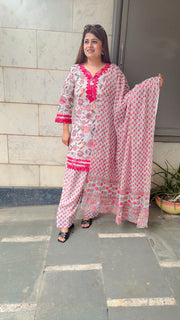 Inara Floral Farshi Three Piece Suit