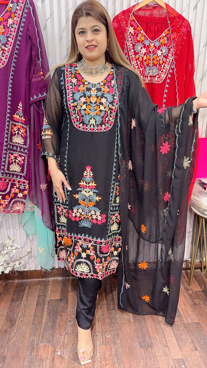 Pakistani Georgette Thread Work Suits