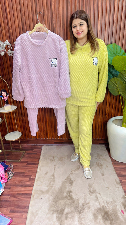 Snoopy warm night suit