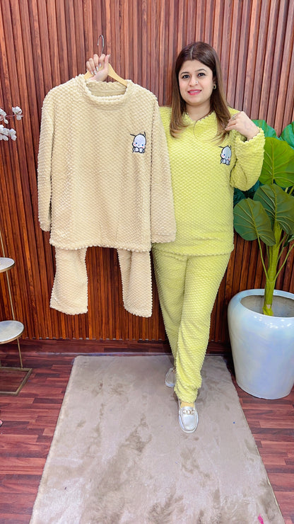 Snoopy warm night suit