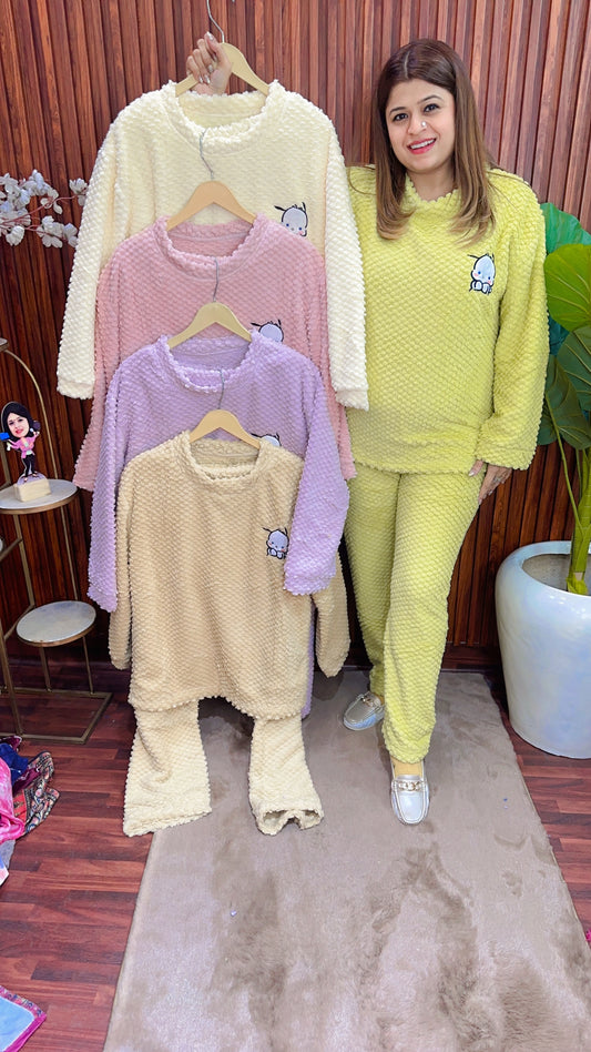 Snoopy warm night suit