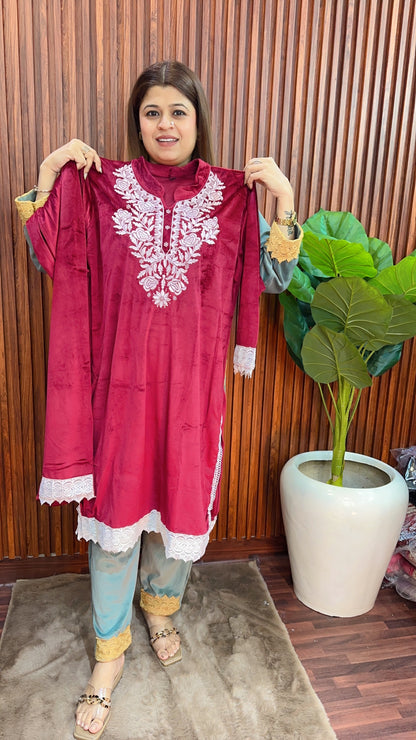 Pakistani velvet kurta set