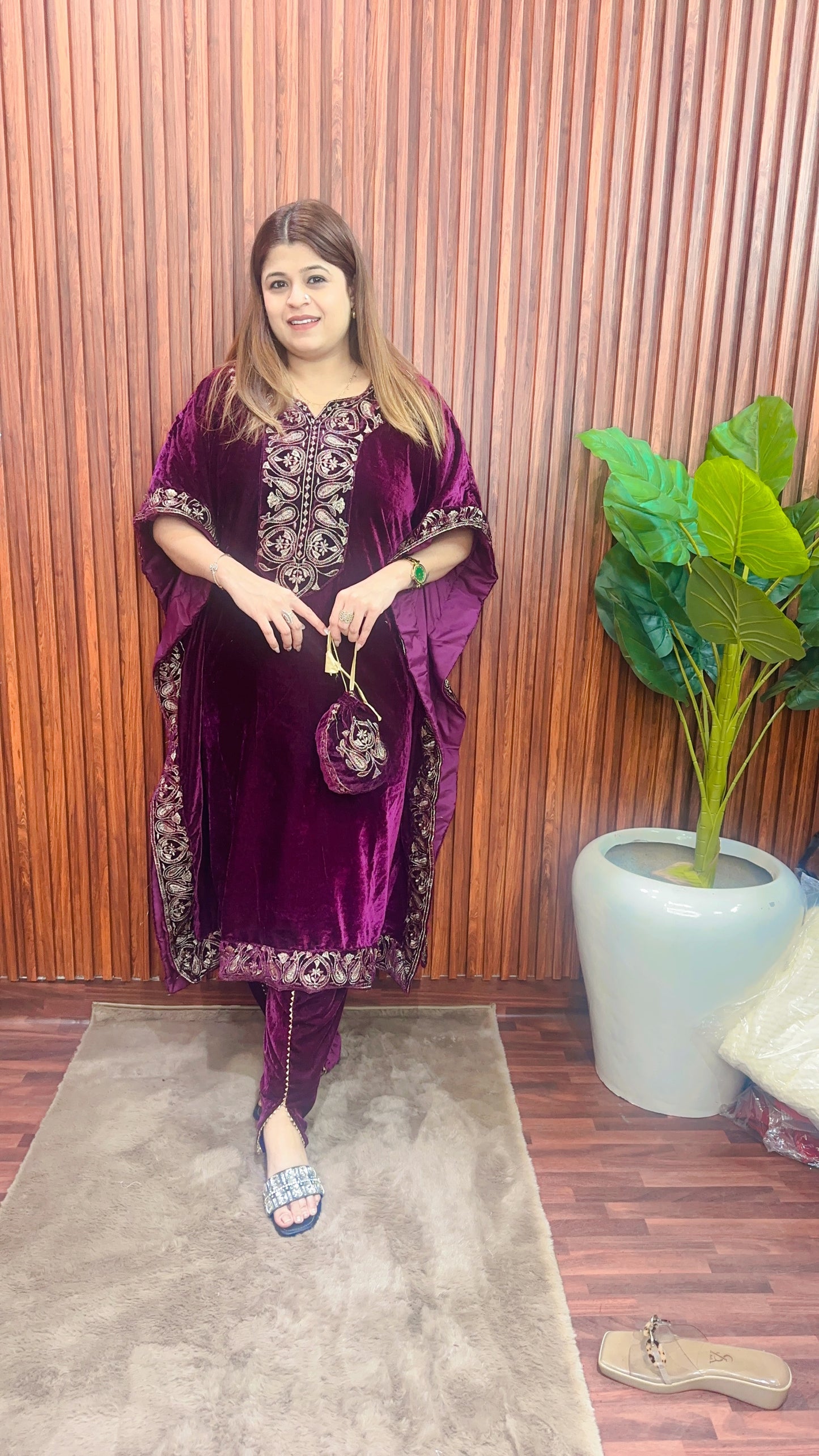 Party wear velvet kaftan set