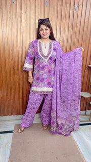Amayra Floral Cotton farshi Three Piece Suit