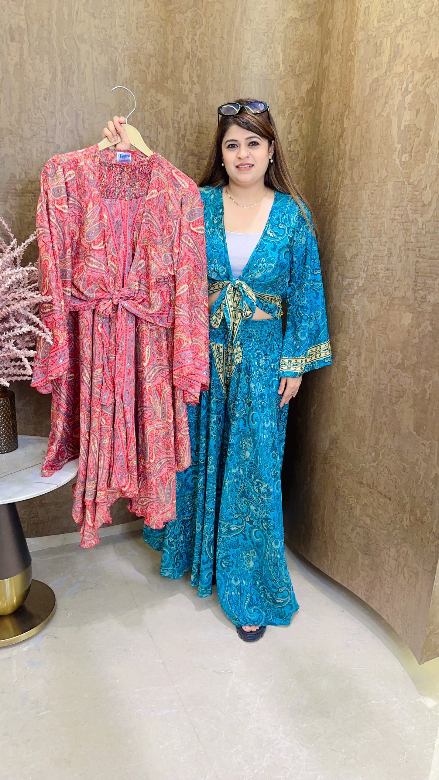 China Silk Knot Two Piece Set