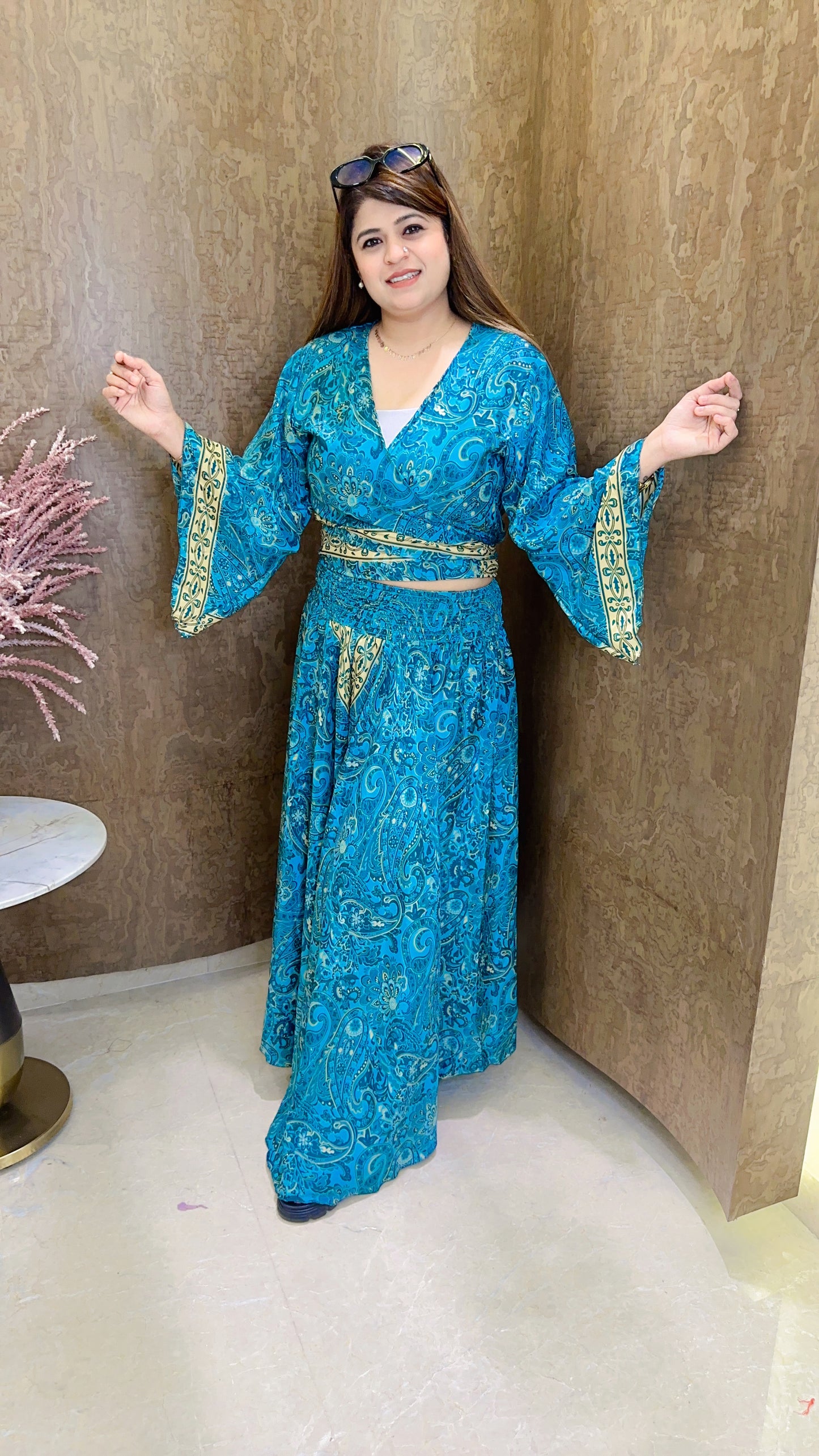 China Silk Knot Two Piece Set