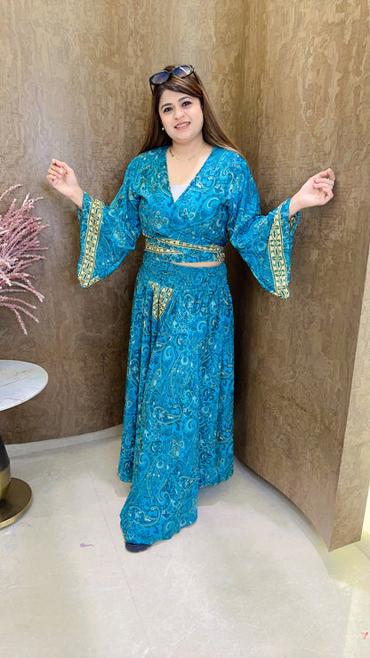 China Silk Knot Two Piece Set