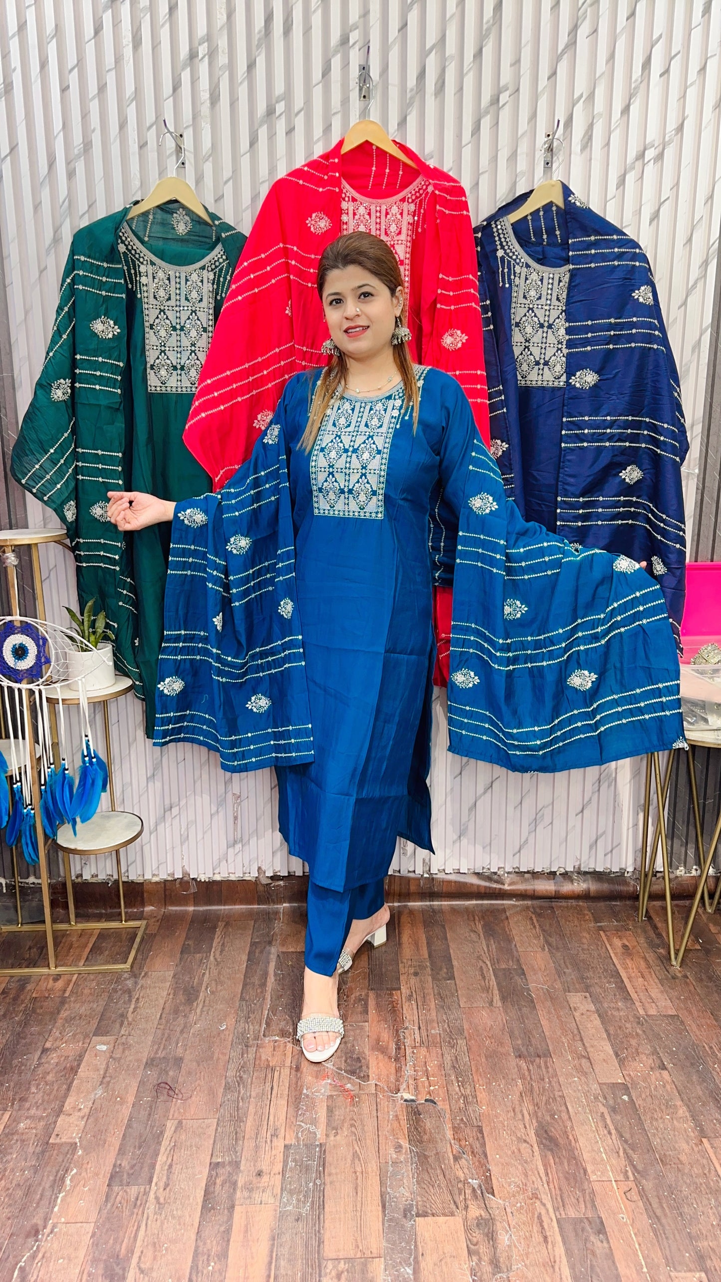 Mumtaj Suit Set