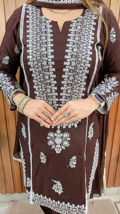Ramisha Three Piece Pakistani Suit