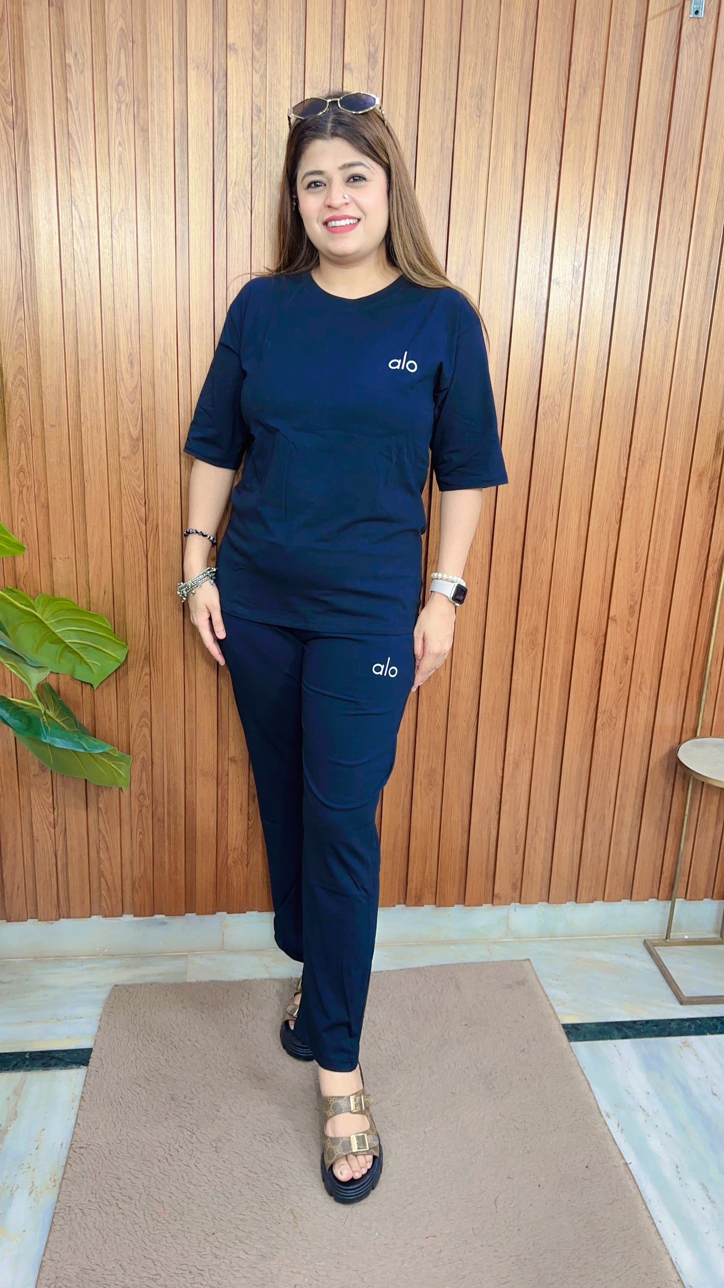 Round Neck Hosiery Track Suit