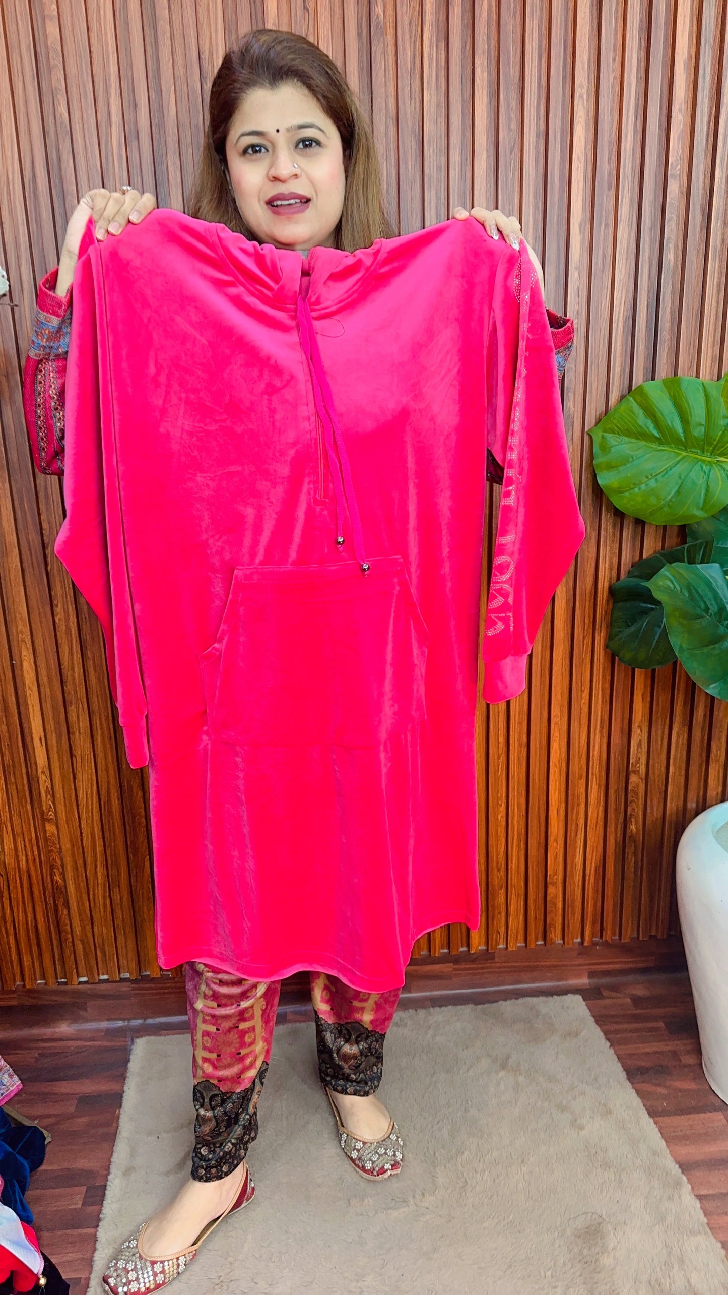 Big size velvet tunic