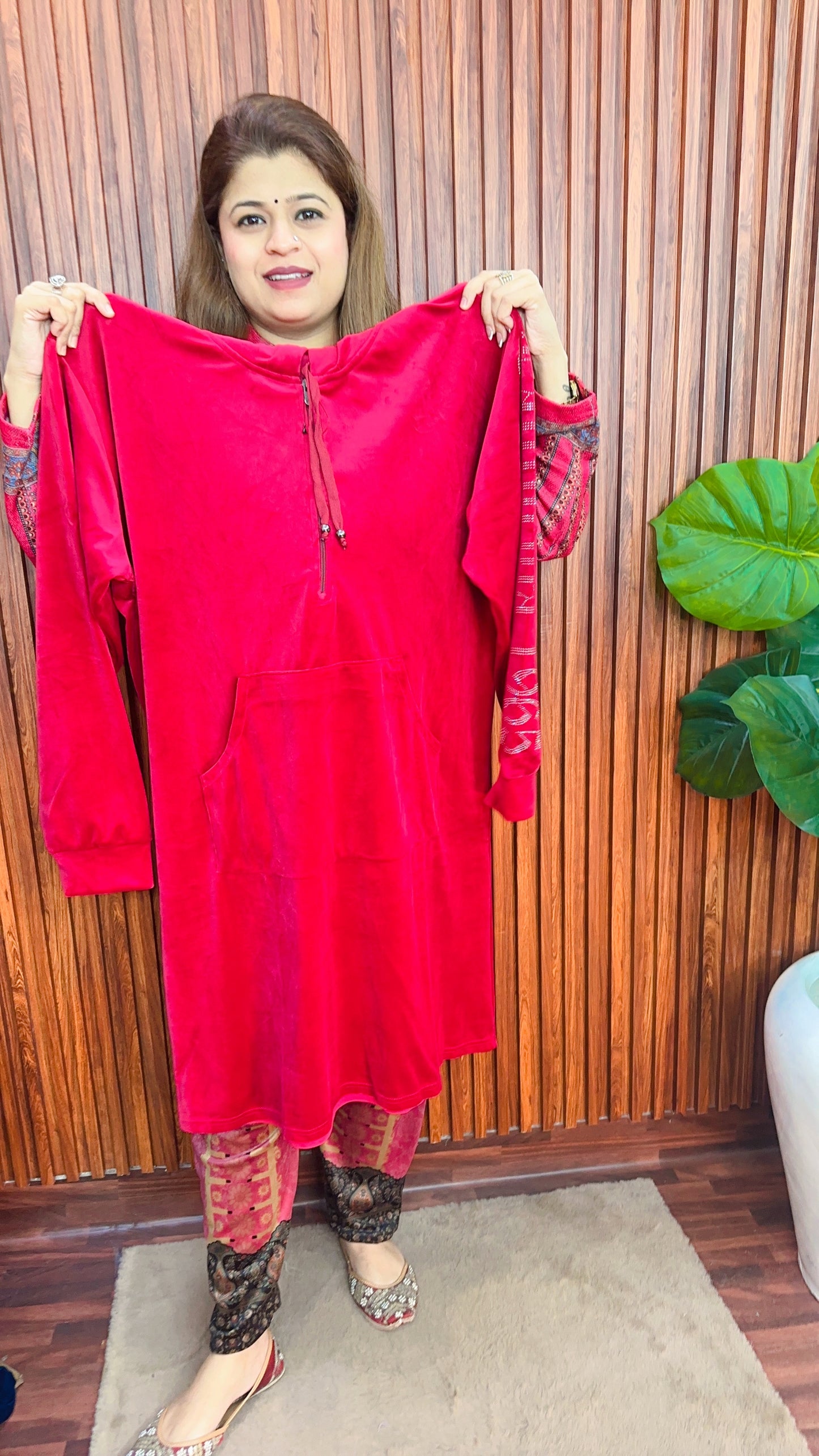 Big size velvet tunic