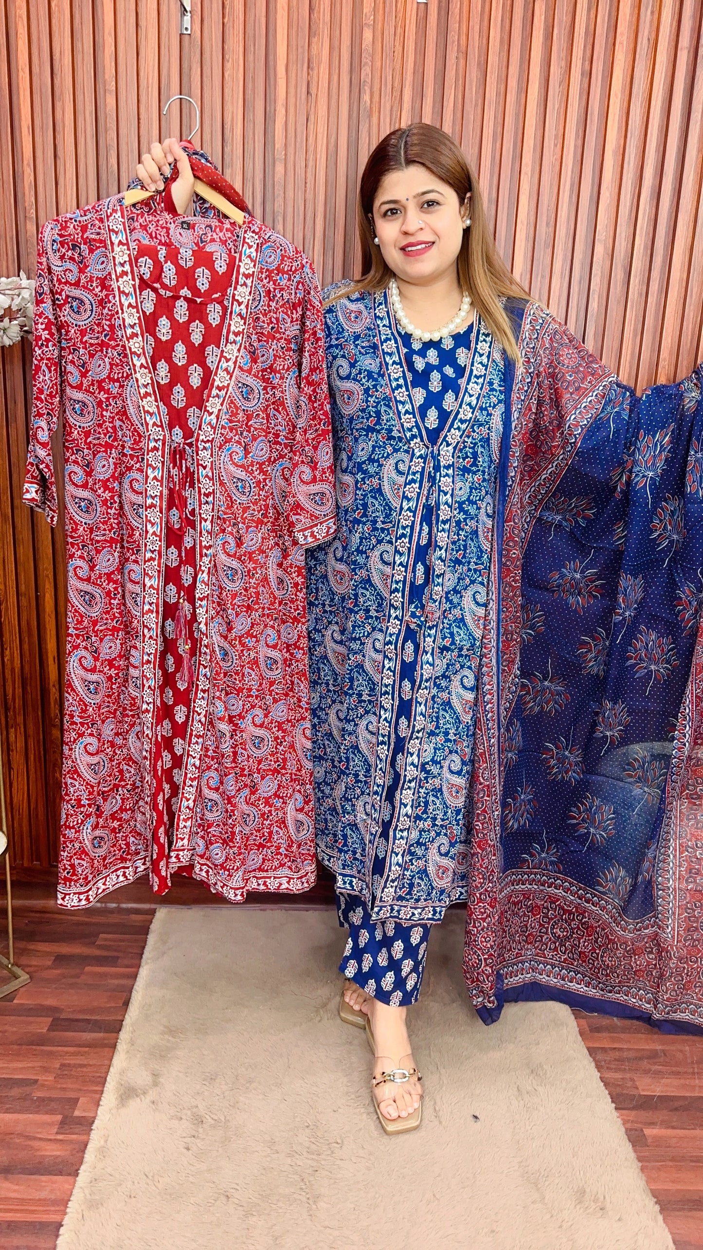 Pure cotton block print shrug style suit set