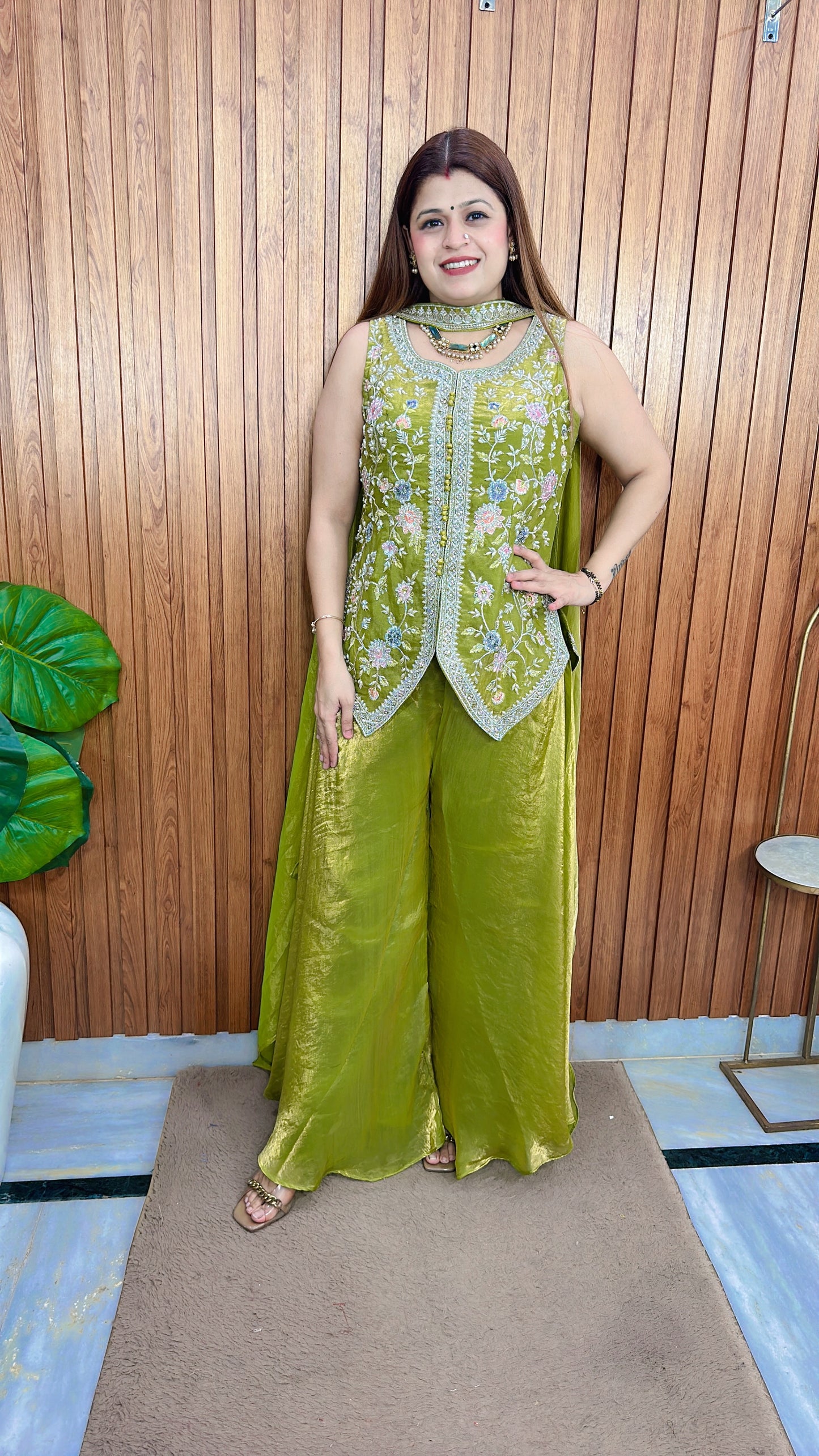 Sehhzadi Divider Three Piece Set