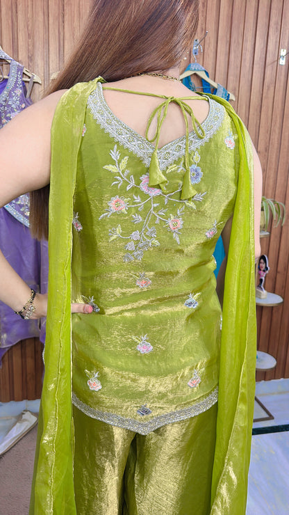 Sehhzadi Divider Three Piece Set