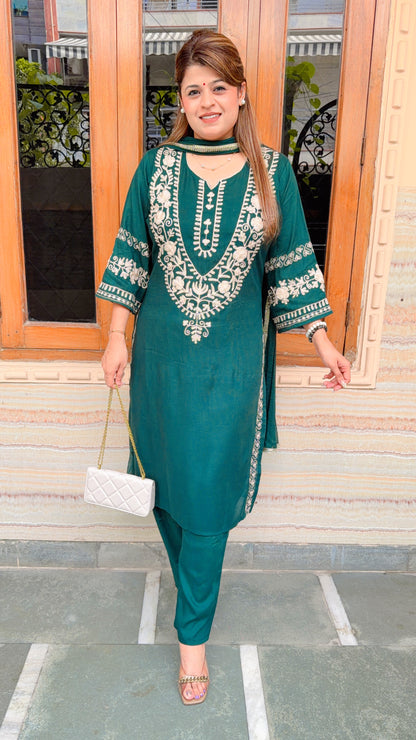 Pakistani Embroidery Three Piece Suit