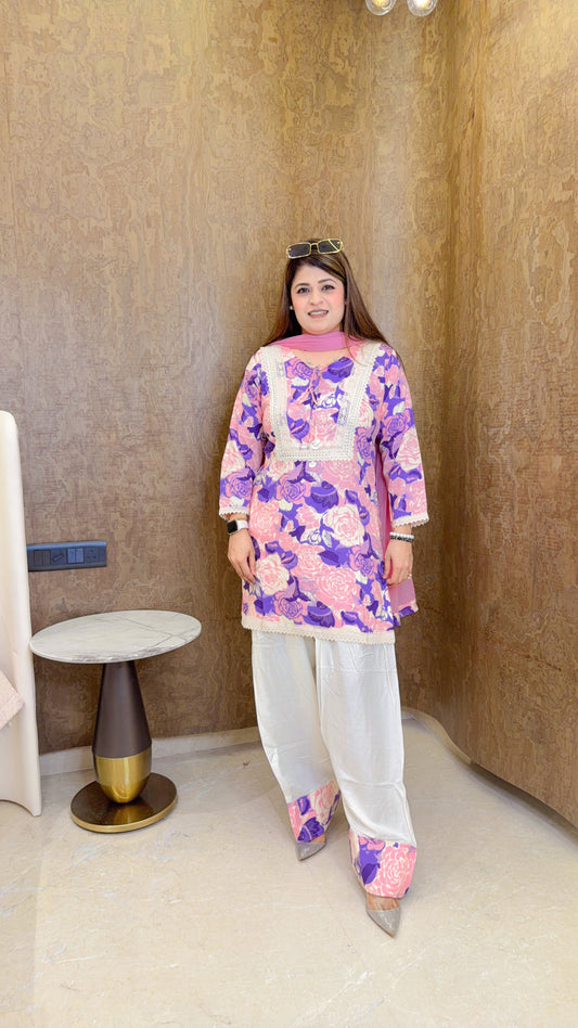 Reem Floral Farshi Three Piece Suit
