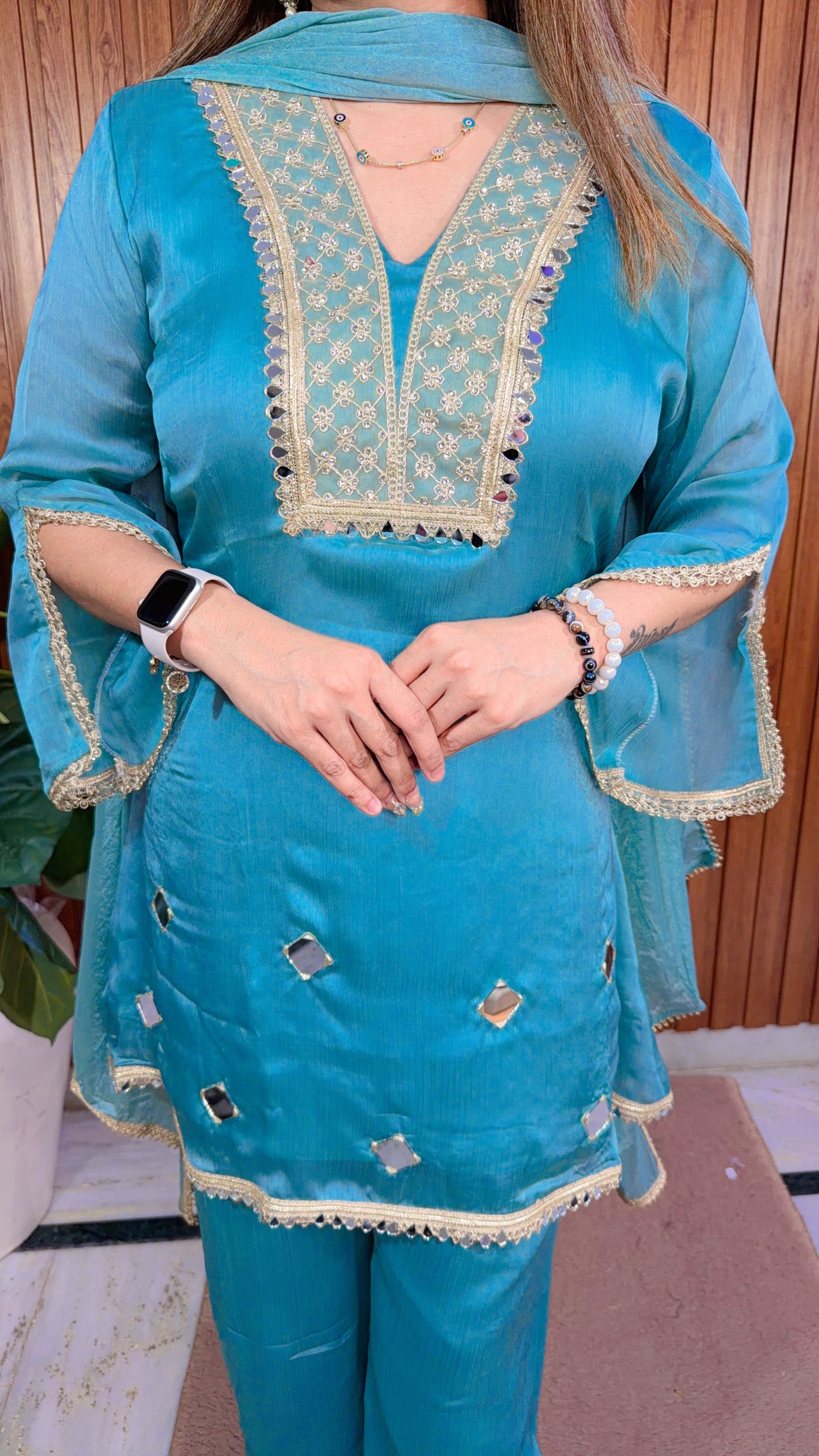 Heavy neck three piece suit set