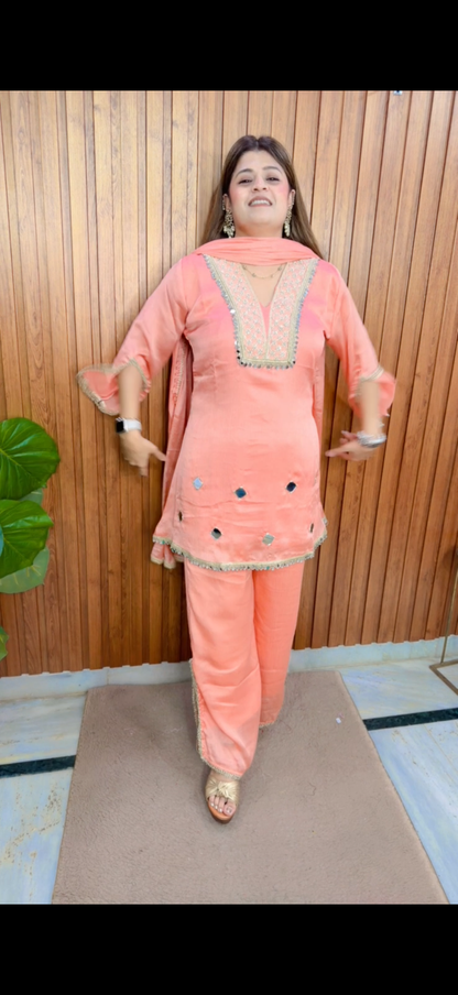 Heavy neck three piece suit set