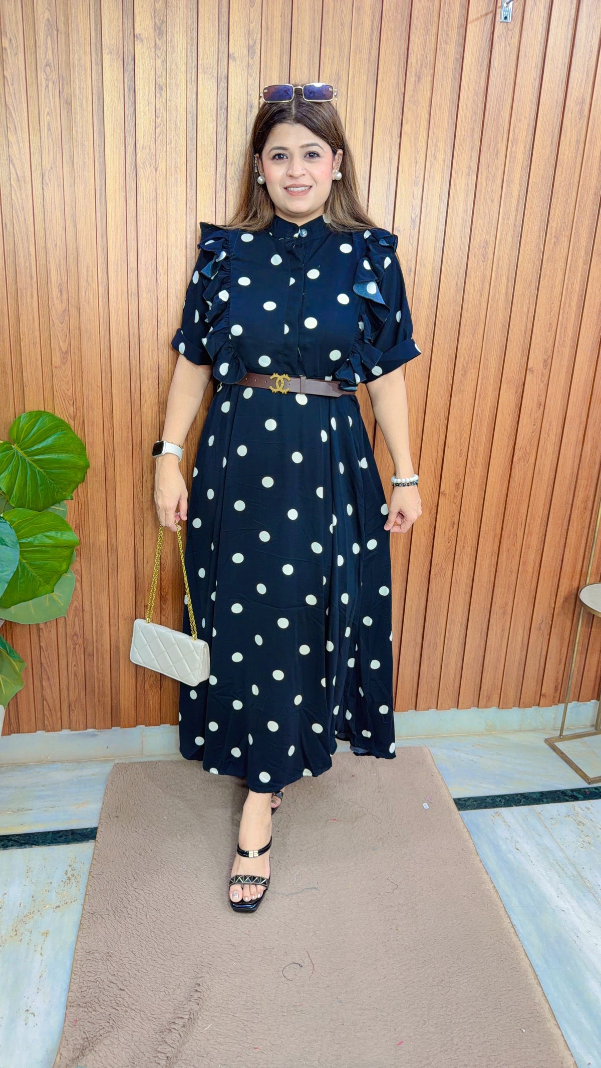 Buttons Polka dress with belt