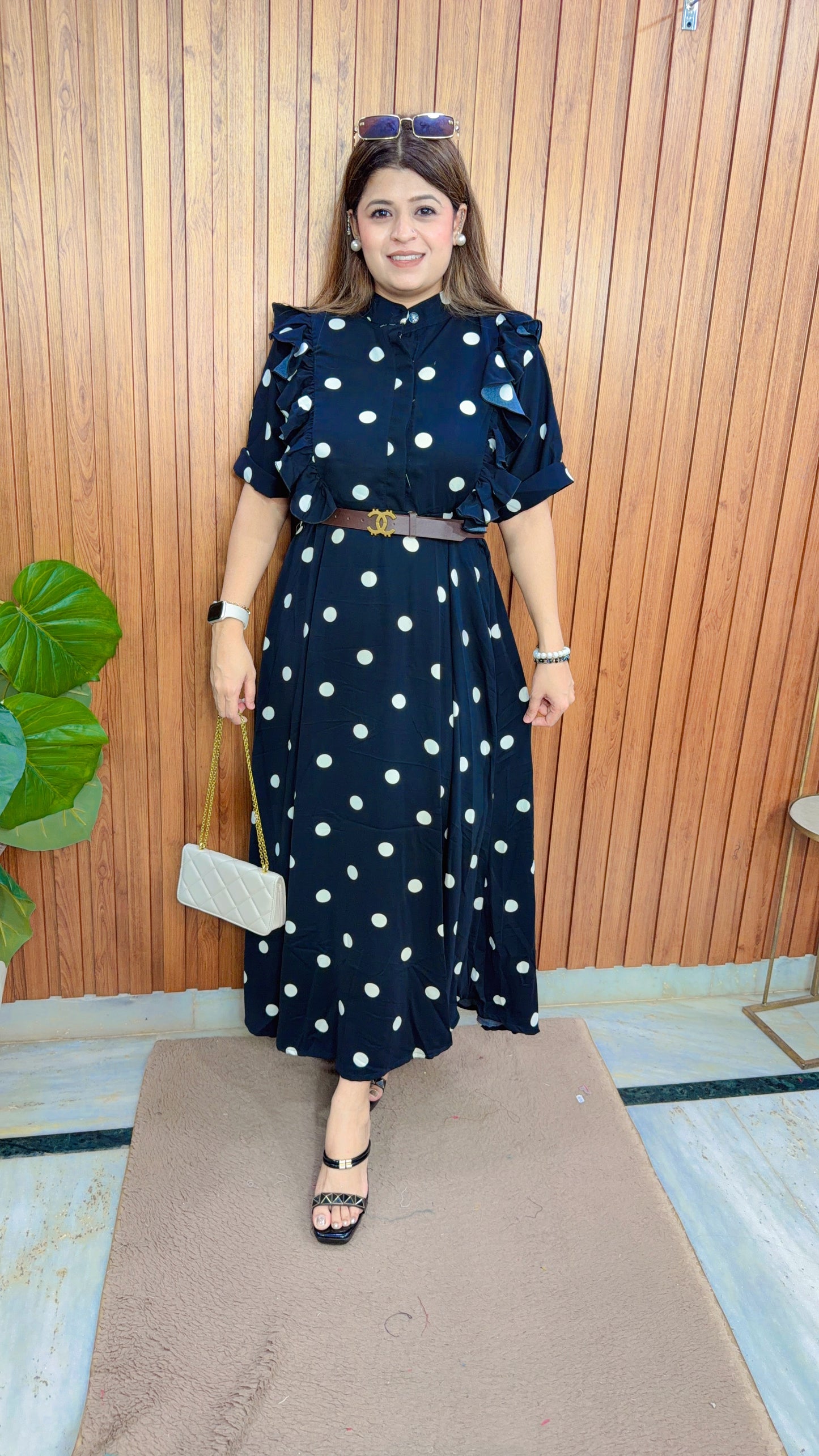 Buttons Polka dress with belt