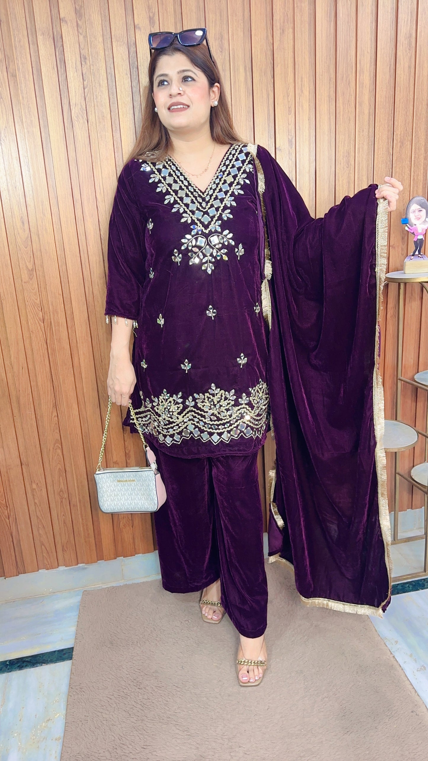 Amaira Mirror Velvet Suit Set