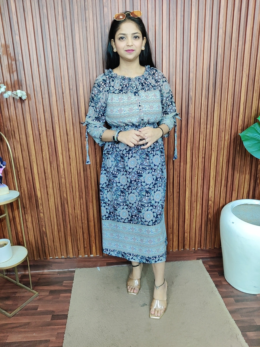 Stylish printed short dress