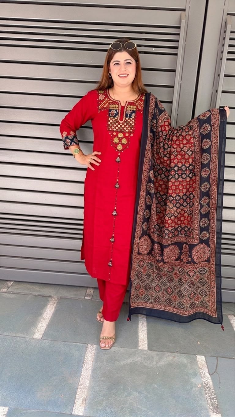 Kashi Embroidery Pure Cotton Three Piece Suit